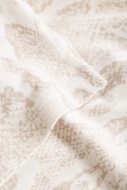 Sweatshirt Im Schlangenprint Animalprint Pastellfarben Baumwolle/Elasthan 13 Sweatshirt Im Schlangenprint Animalprint Pastellfarben Baumwolle/Elasthan -Pyjamas Für Zuhause 1223004 16712 53