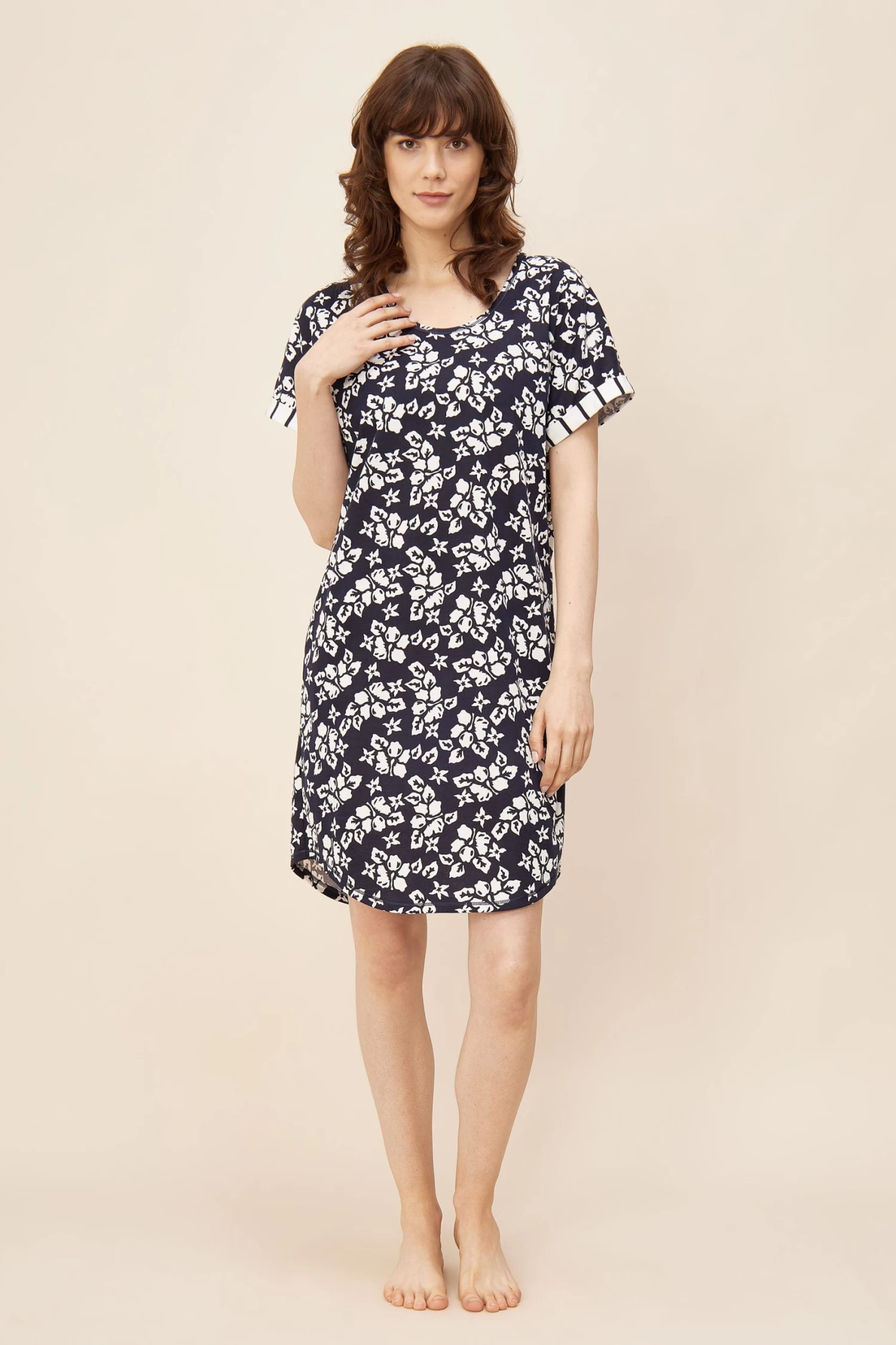 Bigshirt Im Blumenprint Marineblau 100% Baumwolle 1 Bigshirt Im Blumenprint Marineblau 100% Baumwolle