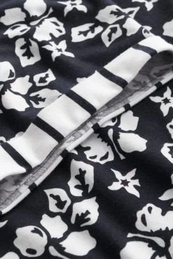 Bigshirt Im Blumenprint Marineblau 100% Baumwolle 11 Bigshirt Im Blumenprint Marineblau 100% Baumwolle -Pyjamas Für Zuhause 1223254 16814 5