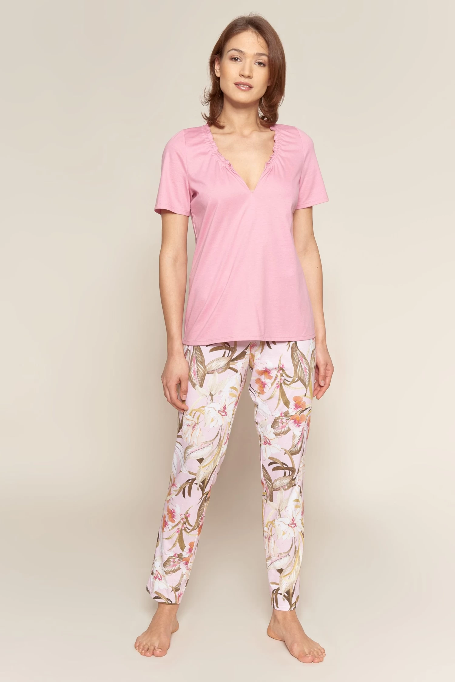 Pyjama Mit Romantischem Blütendruck Wellensaum Verspielt Baumwolle/Modal 1 Pyjama Mit Romantischem Blütendruck Wellensaum Verspielt Baumwolle/Modal