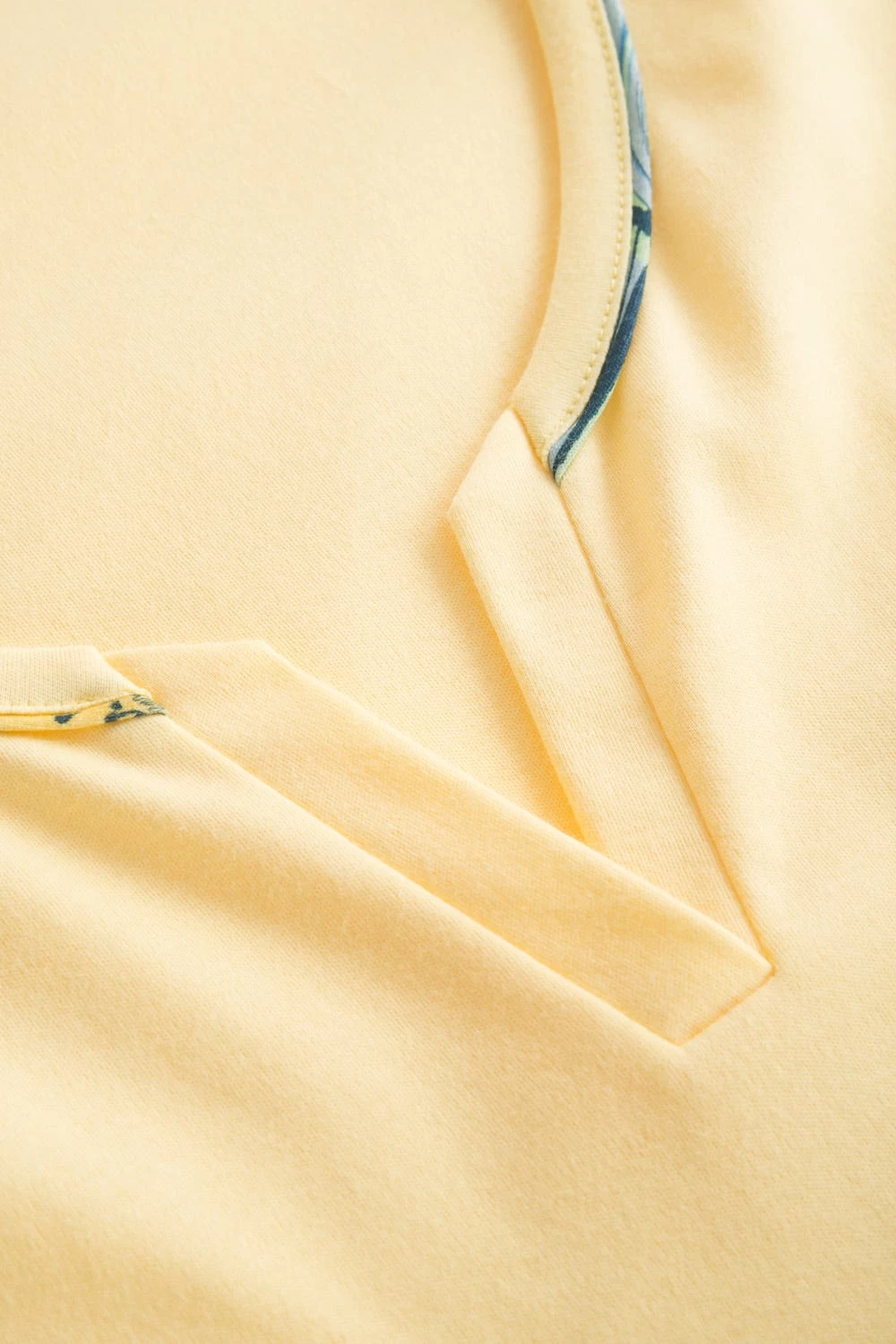 Pyjama Mit Schmetterlingsdruck Fröhlich Sommerlich Baumwolle/Modal 4 Pyjama Mit Schmetterlingsdruck Fröhlich Sommerlich Baumwolle/Modal - Image 4