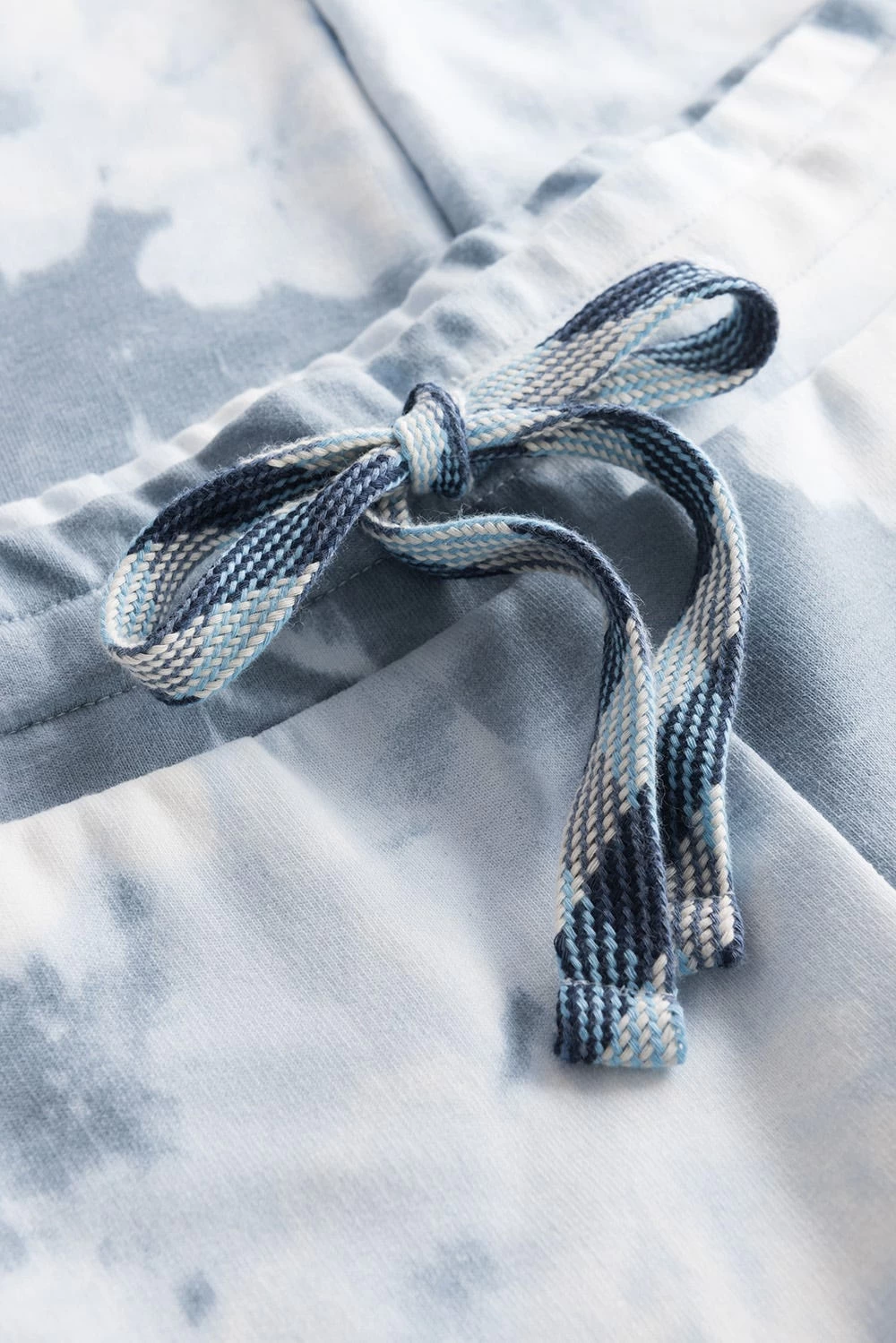 Sweathose Im Blauen Batik-Druck Bio-Baumwolle/Elasthan 5 Sweathose Im Blauen Batik-Druck Bio-Baumwolle/Elasthan - Image 5