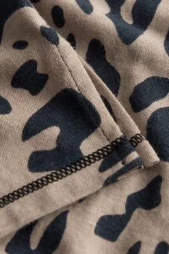 Nachthemd Im Puristischen Leoparden-Druck Animalprint Baumwolle/Modal -Pyjamas Für Zuhause 1223483 11572 6