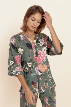 Pyjama Im Romantischen Blumendruck Kimono-Stil Baumwolle/Modal 10 Pyjama Im Romantischen Blumendruck Kimono-Stil Baumwolle/Modal -Pyjamas Für Zuhause 1223601 16403 3