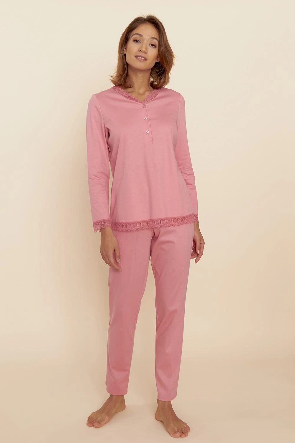 Pyjama Mit Spitzendetails Rosa Knopfleiste 100% Baumwolle 1 Pyjama Mit Spitzendetails Rosa Knopfleiste 100% Baumwolle
