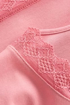 Pyjama Mit Spitzendetails Rosa Knopfleiste 100% Baumwolle 13 Pyjama Mit Spitzendetails Rosa Knopfleiste 100% Baumwolle -Pyjamas Für Zuhause 1223608 16372 6