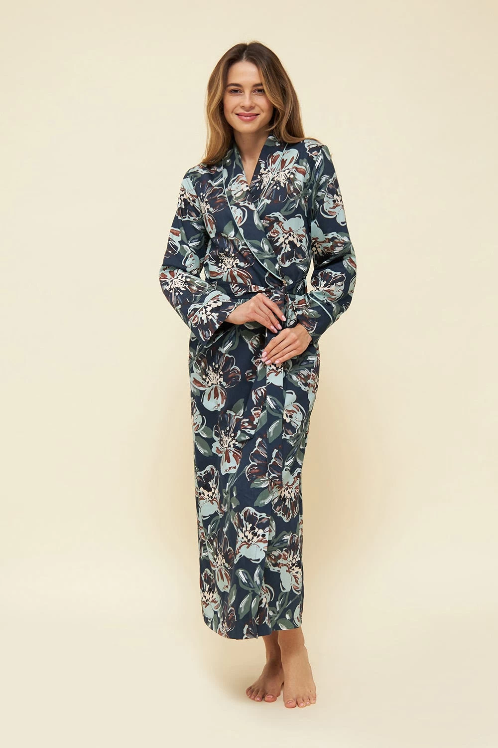 Morgenmantel Im Ansprechenden Blumen-Druck Wickelmantel Baumwolle/Polyester 1 Morgenmantel Im Ansprechenden Blumen-Druck Wickelmantel Baumwolle/Polyester