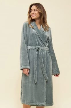 Wickelmantel Aus Flausch Gemütlich Polyester 10 Wickelmantel Aus Flausch Gemütlich Polyester -Pyjamas Für Zuhause 1223770 11575 3