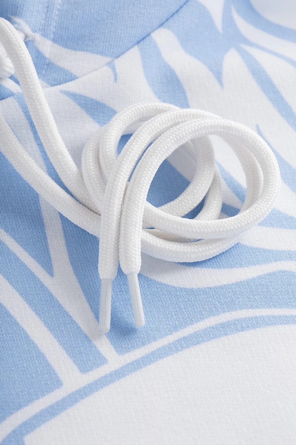 Hoodie Im Grafischen Druck Hellblau Kapuzenpullover Baumwolle/Elasthan 5 Hoodie Im Grafischen Druck Hellblau Kapuzenpullover Baumwolle/Elasthan - Image 5