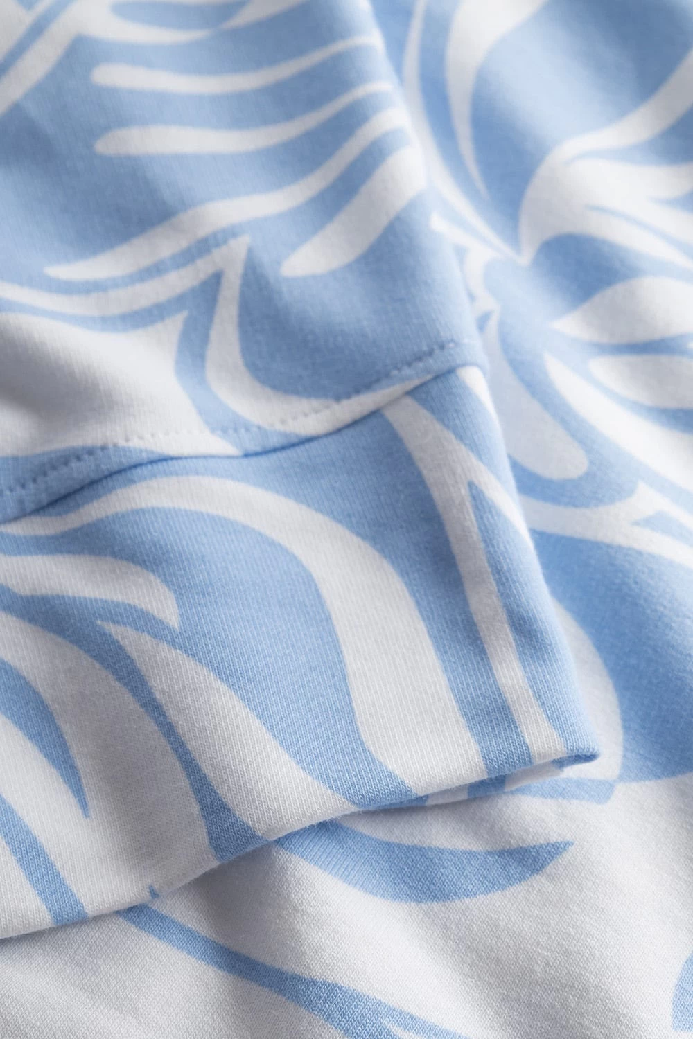 Hoodie Im Grafischen Druck Hellblau Kapuzenpullover Baumwolle/Elasthan 7 Hoodie Im Grafischen Druck Hellblau Kapuzenpullover Baumwolle/Elasthan - Image 7