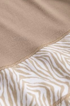 Shirt In Beige Mit Zebra-Druck Ziernähte A-Linie Mix & Match Baumwolle/Modal 13 Shirt In Beige Mit Zebra-Druck Ziernähte A-Linie Mix & Match Baumwolle/Modal -Pyjamas Für Zuhause 1233047 16858 6