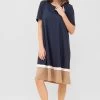 Nachtkleid In Colorblocking-Optik Dunkelblau Beige Baumwolle/Modal