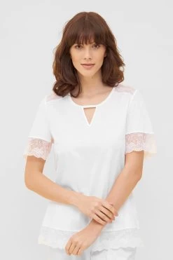 Pyjama Mit Eleganten Spitzendetails Weiß 100% Baumwolle 10 Pyjama Mit Eleganten Spitzendetails Weiß 100% Baumwolle -Pyjamas Für Zuhause 1233130 11710 3