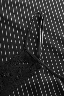 Nachtkleid Im Schwarzen Streifen-Druck Spaghetti-Träger Spitzendetails Trägerkleid 100% Baumwolle -Pyjamas Für Zuhause 1233222 16601 3