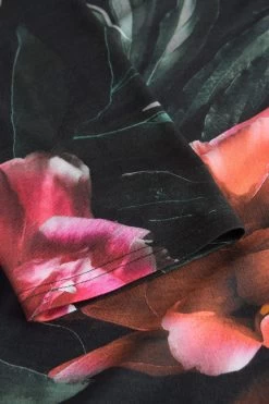 Nachthemd Im Eleganten Blumendruck V-Ausschnitt Baumwolle/Modal 10 Nachthemd Im Eleganten Blumendruck V-Ausschnitt Baumwolle/Modal -Pyjamas Für Zuhause 1233226 10996 10