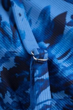 Bikini Oberteil Im Blauen Blüten-Druck Wickeloptik Recyceltes Polyester/Elasthan -Pyjamas Für Zuhause 1235502 11573 6