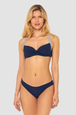 Bikini Oberteil Mit Streifen-Details Ripp überkreuzt Recyceltes Polyester/Elasthan -Pyjamas Für Zuhause 1235509 10063 3