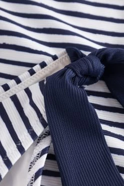 Bikini Hose Im Streifen-Druck Bänder Ripp Recyceltes Polyester/Elasthan 11 Bikini Hose Im Streifen-Druck Bänder Ripp Recyceltes Polyester/Elasthan -Pyjamas Für Zuhause 1235510 16822 4