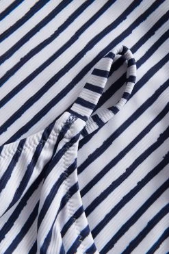 Badeanzug Im Streifen-Druck Bügel Ripp Recyceltes Polyester/Elasthan -Pyjamas Für Zuhause 1235514 16822 5