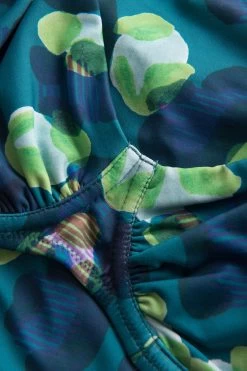 Bikini-Top Mit Raffungen Im Grünen Leo-Design Recyceltes Polyamid/Elasthan -Pyjamas Für Zuhause 1235539 11572 4