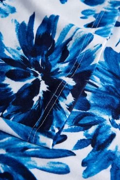 Strandkleid Im Blauen Blüten-Druck Rundhals Sommerkleid Viskose/Elasthan -Pyjamas Für Zuhause 1235601 11573 4