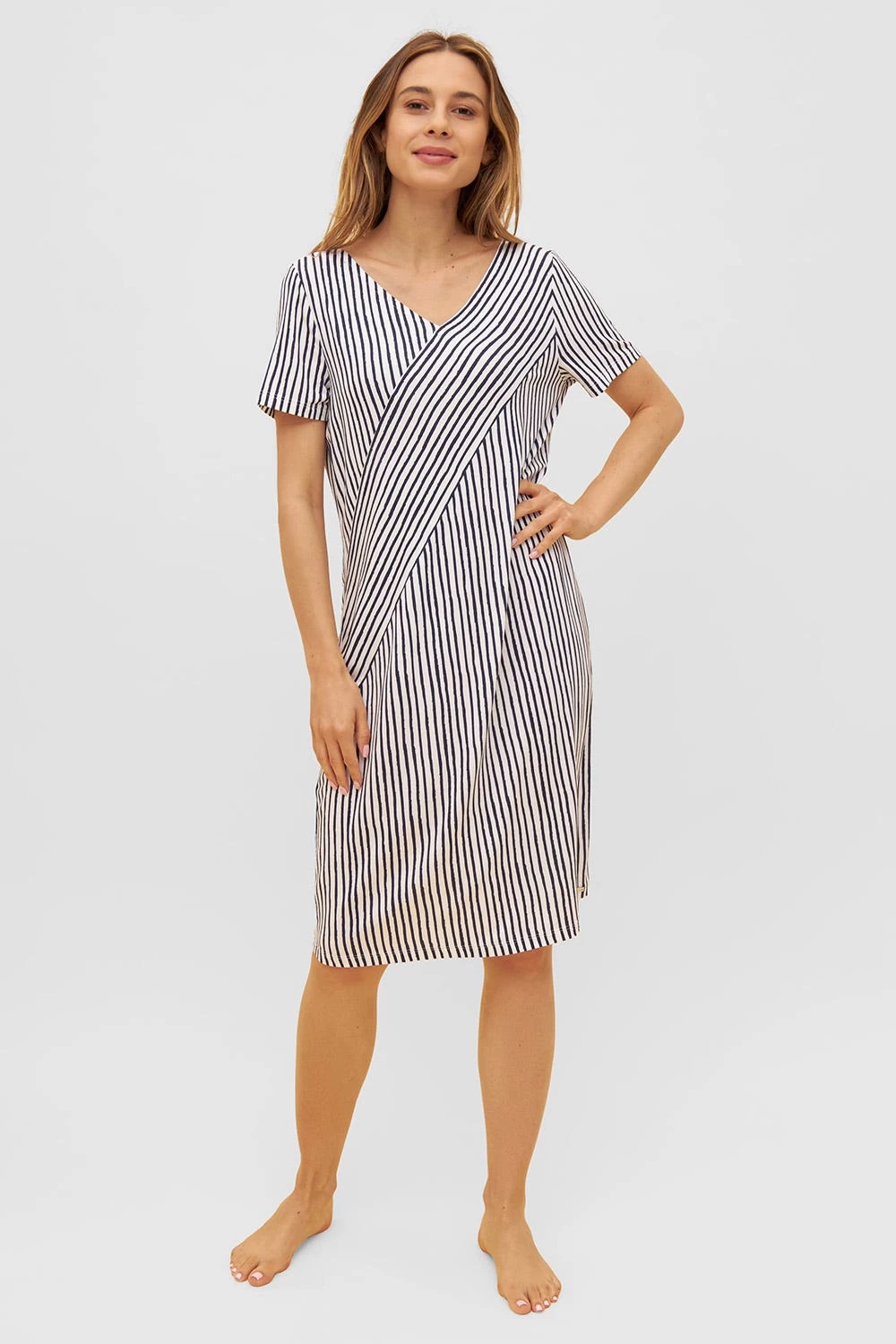 Strandkleid Im Streifen-Druck Asymmetrisch Sommer Viskose/Elasthan 1 Strandkleid Im Streifen-Druck Asymmetrisch Sommer Viskose/Elasthan