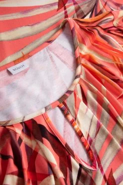 Strandkleid Im Bunten Blätter-Druck 3/4-Arm Viskose/Elasthan -Pyjamas Für Zuhause 1235640 16364 3