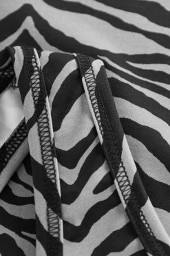 Y.U Yoga Top Im Modernen Druck Ärmellos Sport Mix & Match Recycled Polyamid/Elasthan 12 Y.U Yoga Top Im Modernen Druck Ärmellos Sport Mix & Match Recycled Polyamid/Elasthan -Pyjamas Für Zuhause 1667200 16573 5