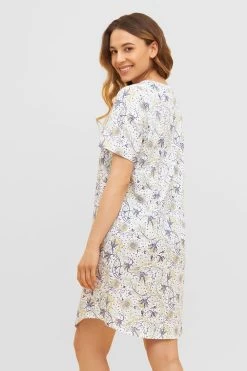 Basic Bigshirt Kurzarm Im Floralen Ornament-Print 1884811 8 Basic Bigshirt Kurzarm Im Floralen Ornament-Print 1884811 -Pyjamas Für Zuhause 1884811 16824 2