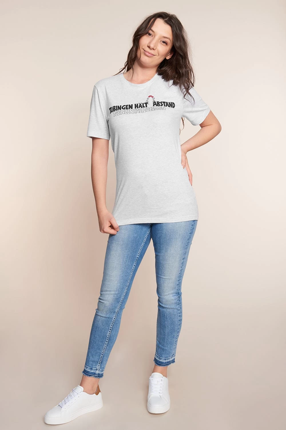 Charity-Shirt, Limitiertes T-Shirt Mit Motivdruck - "Tübingen Hält Abstand" 3 Charity-Shirt, Limitiertes T-Shirt Mit Motivdruck - "Tübingen Hält Abstand" - Image 3